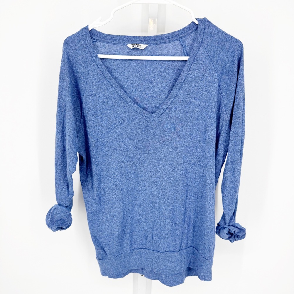 TNA Aritzia Blue Boyfriend Cozy Fleece V-Neck Raglan Sweater Top Small